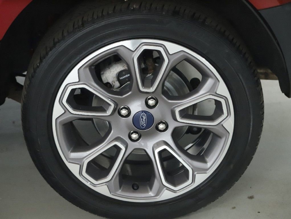 Used 2020 Ford EcoSport Titanium image 38