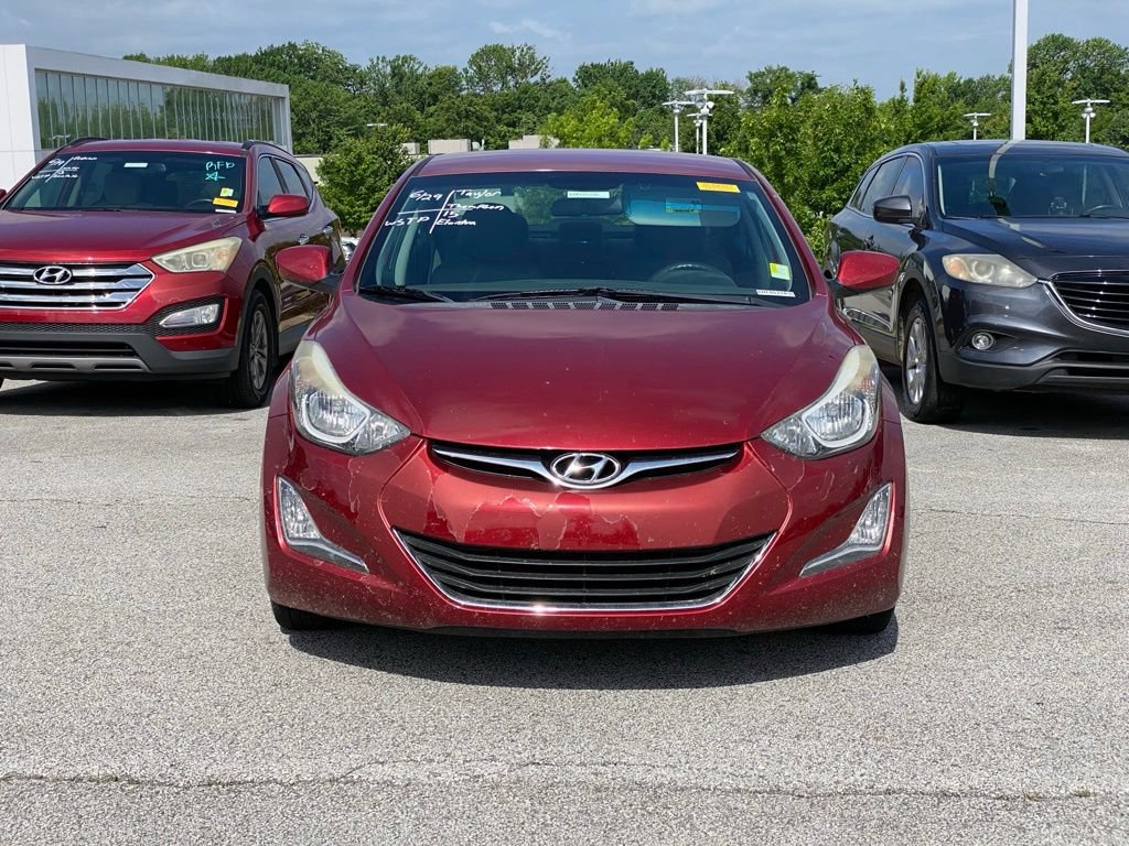 Used 2015 Hyundai Elantra SE w/ Option Group 02 FWD image 2