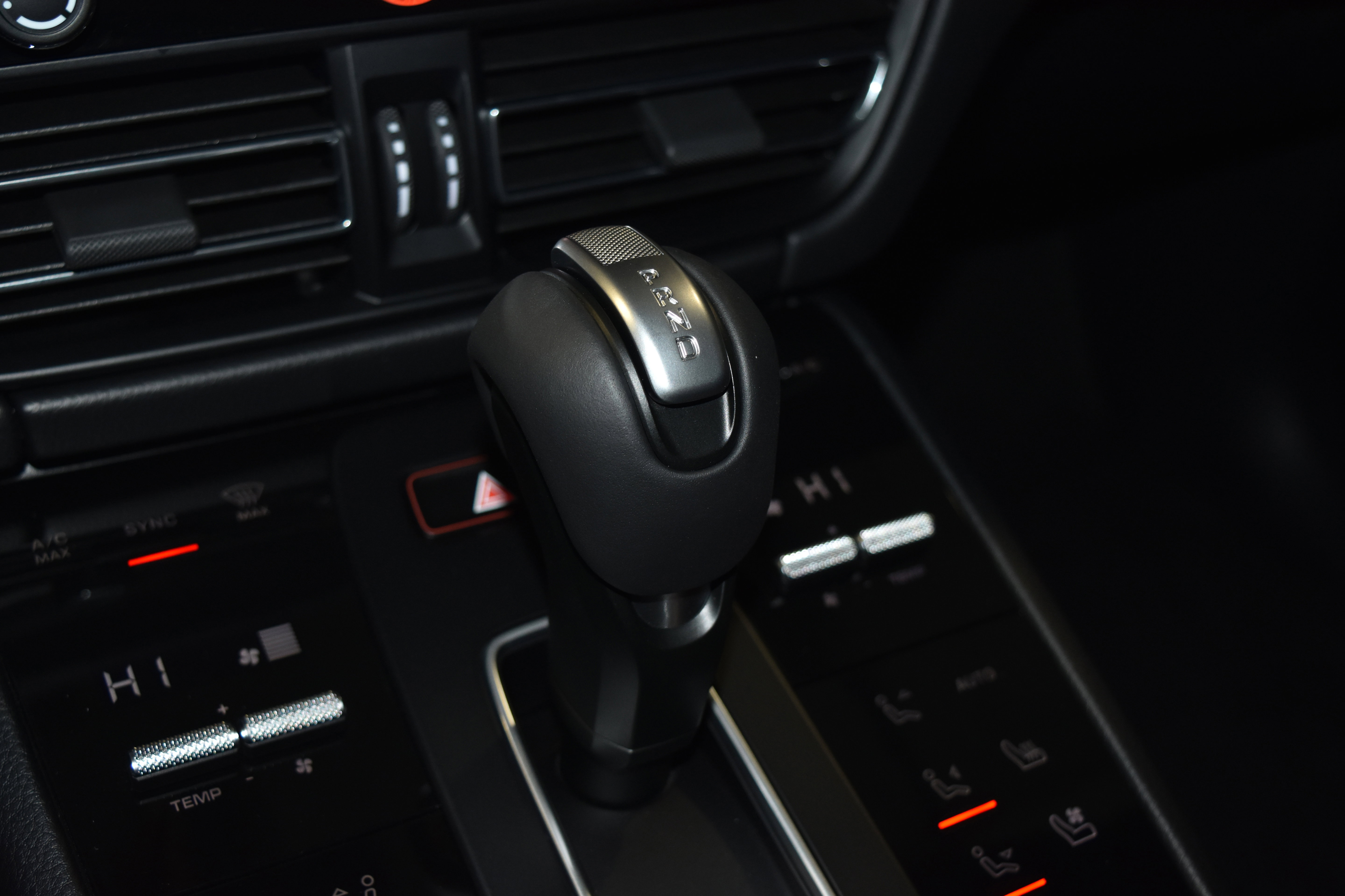 New 2026 Porsche Macan S image 19
