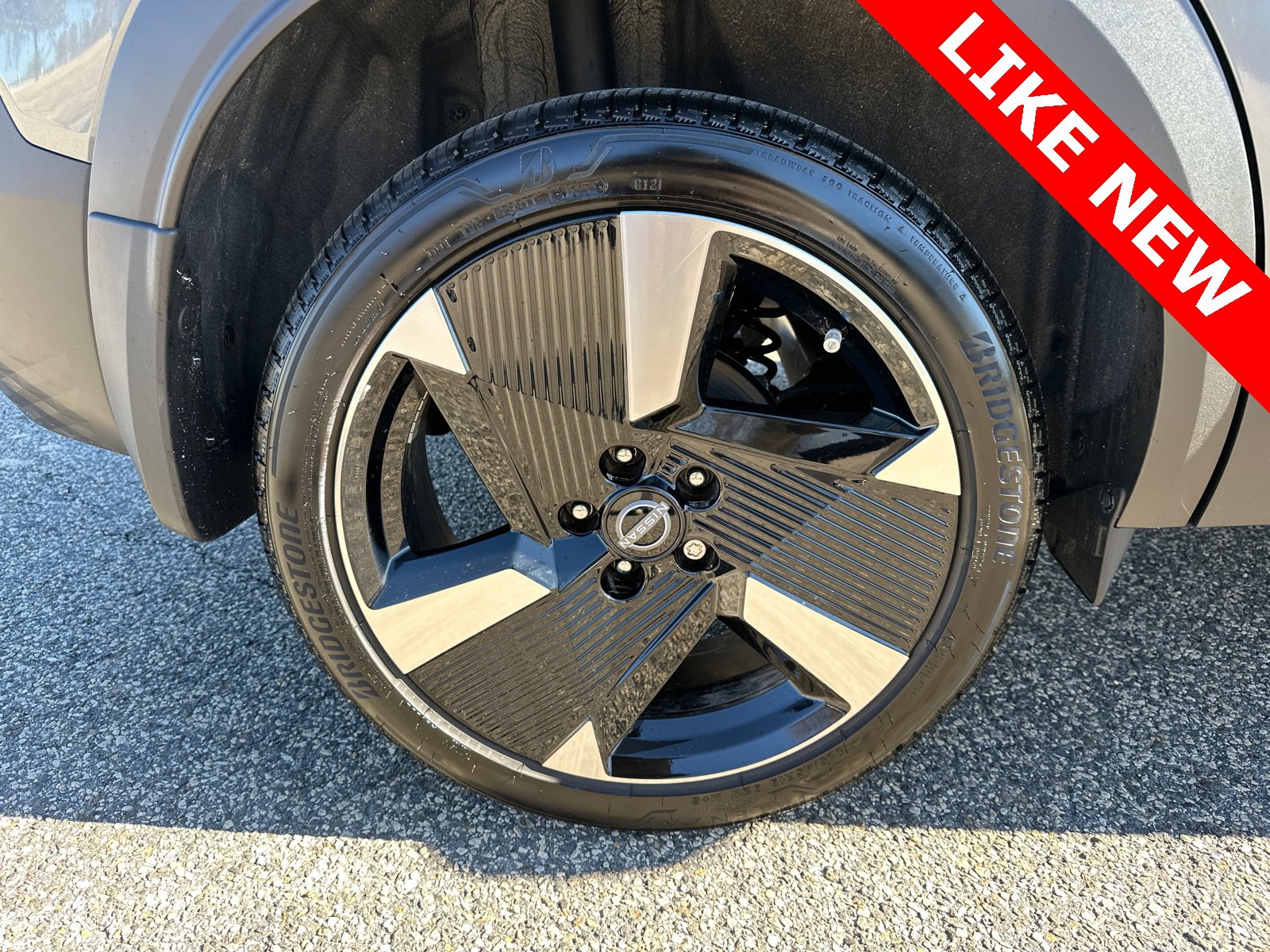 Certified 2025 Nissan Kicks SR image 17