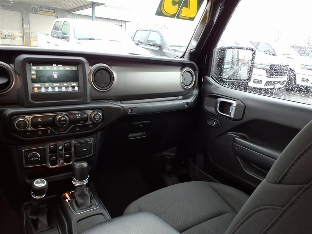 Certified 2023 Jeep Gladiator Sport image 13