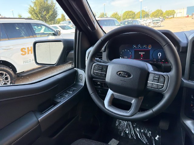 New 2026 Ford F150 XLT w/ XLT Black Appearance Package AWD/4WD image 18