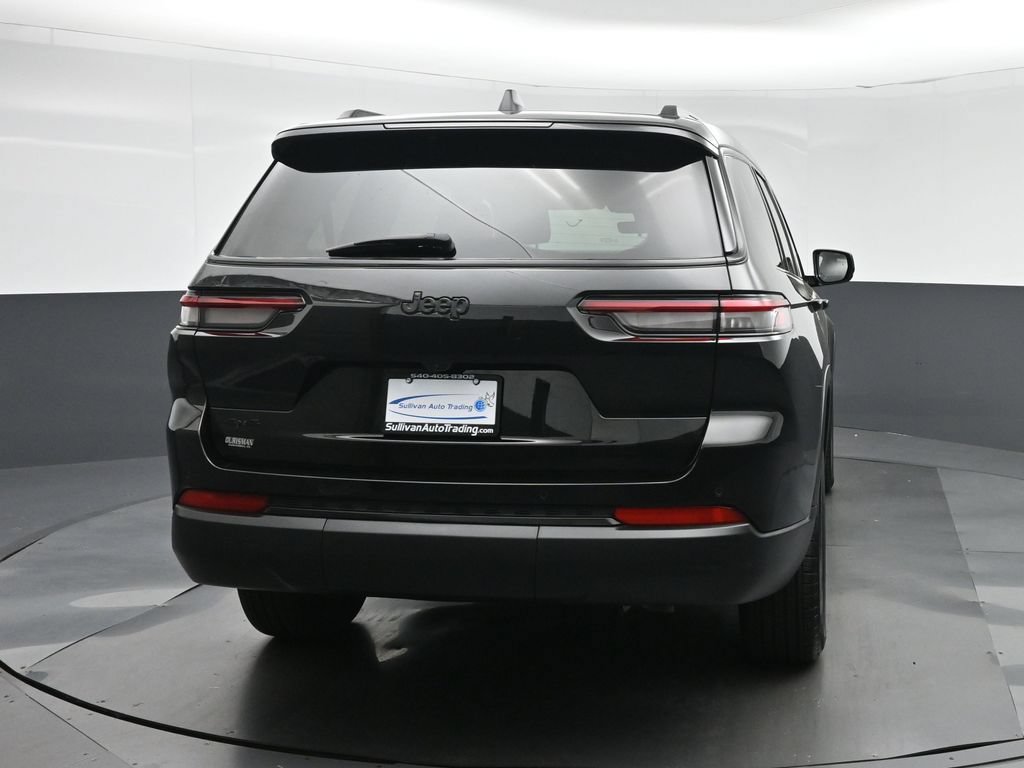 Used 2025 Jeep Grand Cherokee L Altitude AWD/4WD image 6