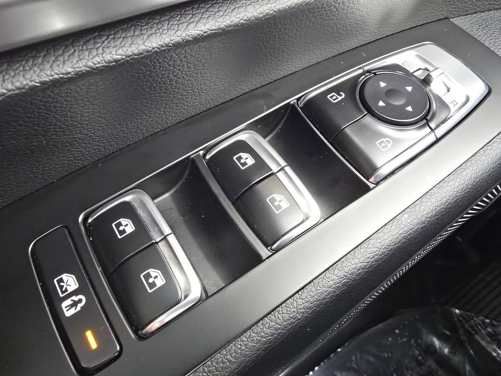 Used 2024 Kia Telluride S w/ S Sunroof Package image 26