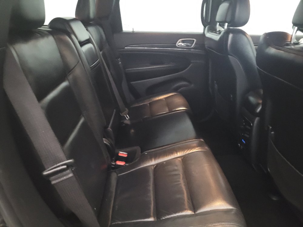 Used 2020 Jeep Grand Cherokee Limited AWD/4WD image 19