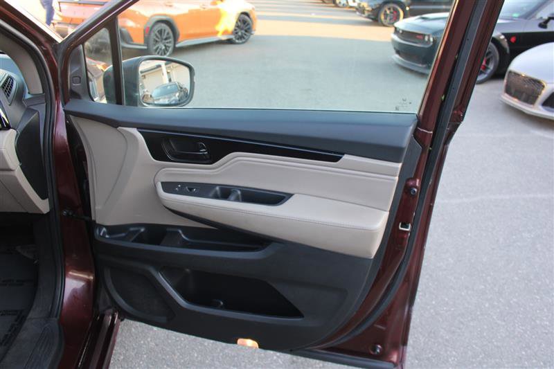 Used 2021 Honda Odyssey Touring image 13