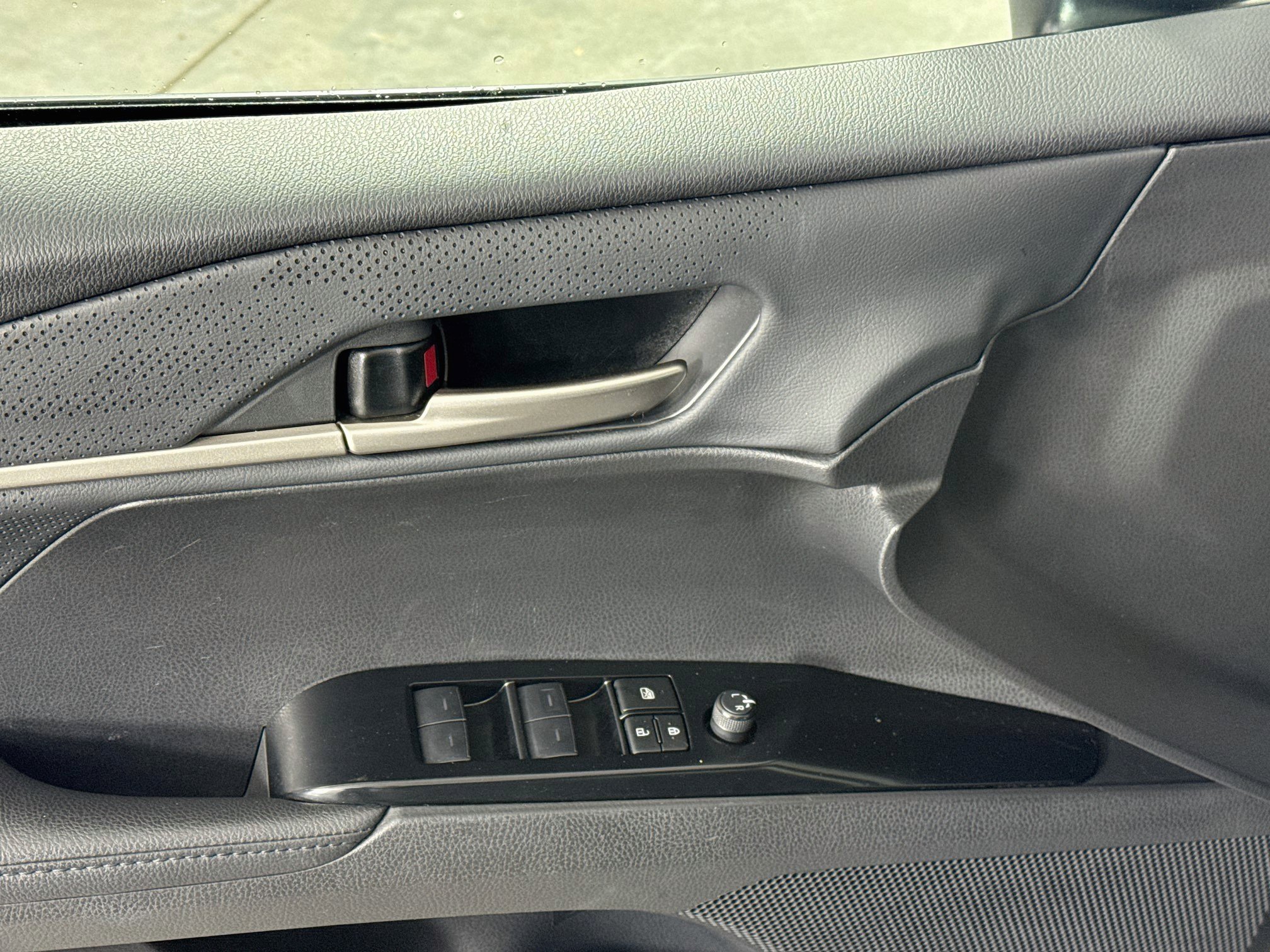 Certified 2025 Toyota Camry XSE FWD image 17