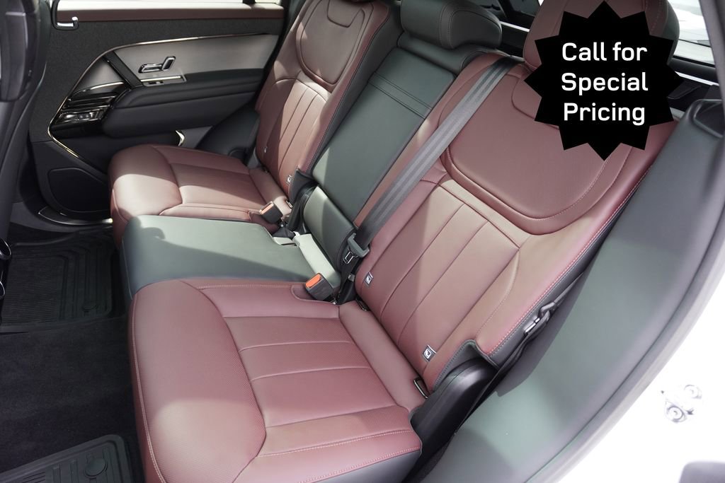 New 2025 Land Rover Range Rover Sport Dynamic SE AWD/4WD image 30