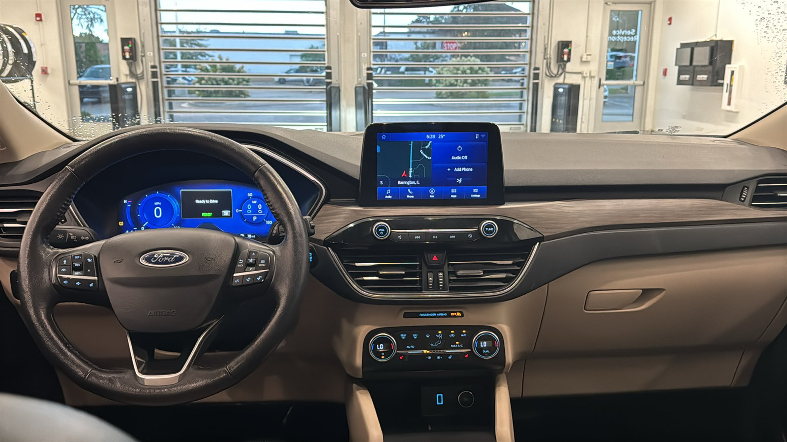Used 2020 Ford Escape Titanium AWD/4WD image 11