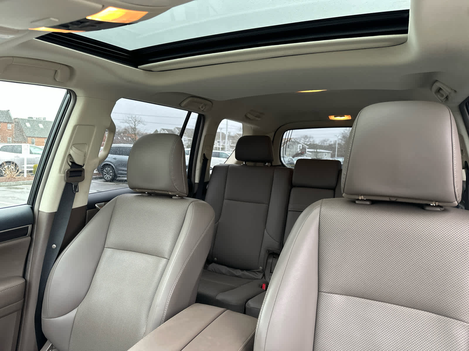 Used 2018 Lexus GX 460 w/ Navigation Package image 25