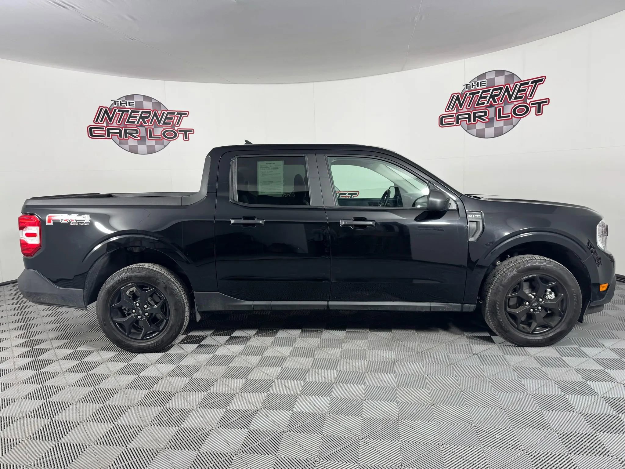 Used 2024 Ford Maverick XLT w/ Equipment Group 300A Standard image 8