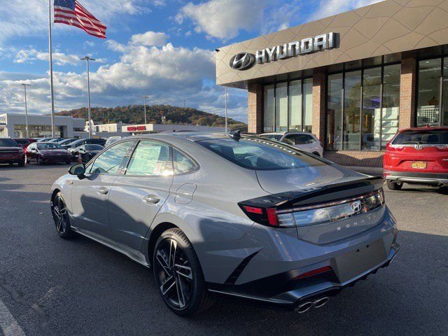 New 2026 Hyundai Sonata N Line FWD image 4