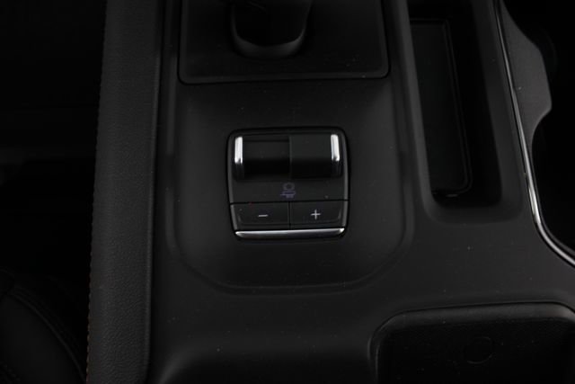 New 2026 GMC Sierra 1500 AT4 w/ AT4 Premium Package AWD/4WD image 9