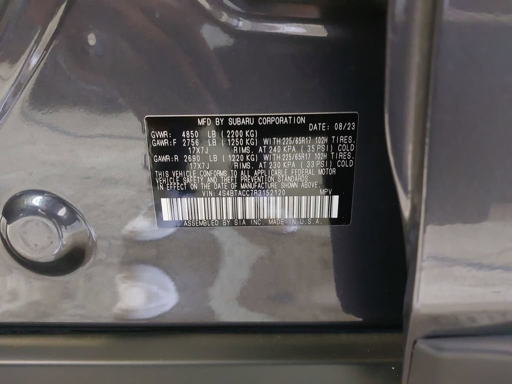 Used 2024 Subaru Outback Premium AWD/4WD image 37