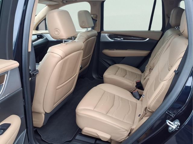 Certified 2021 Cadillac XT6 Premium Luxury w/ Platinum Package image 24