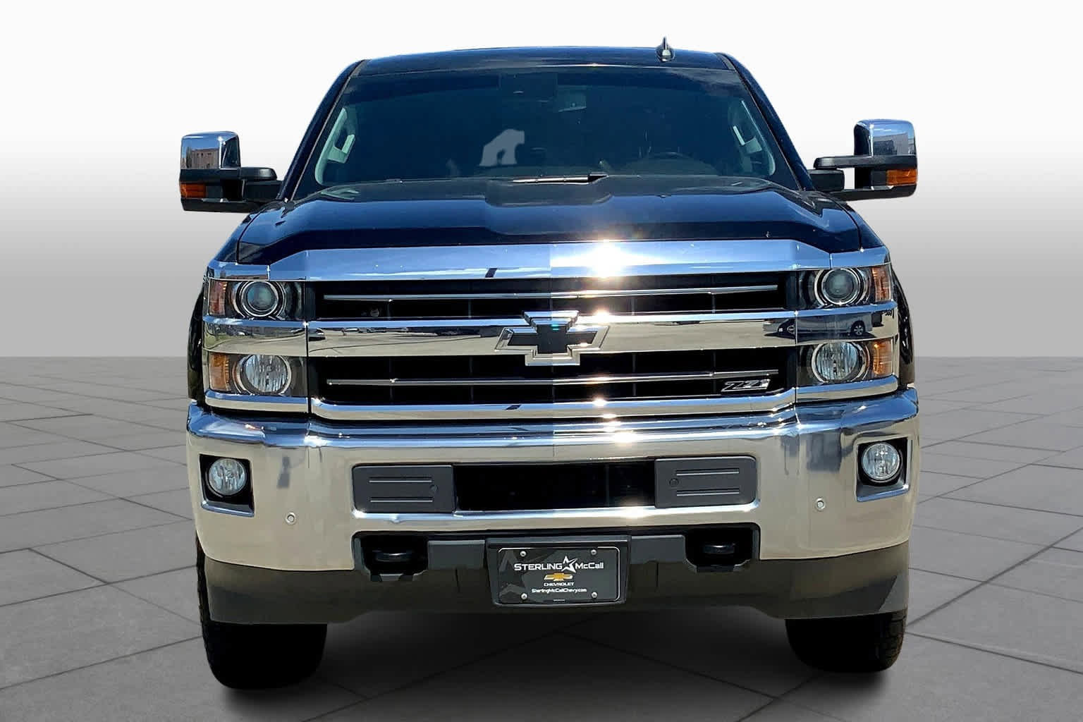 Used 2018 Chevrolet Silverado 2500 LTZ w/ Vortec Plus Package AWD/4WD image 4