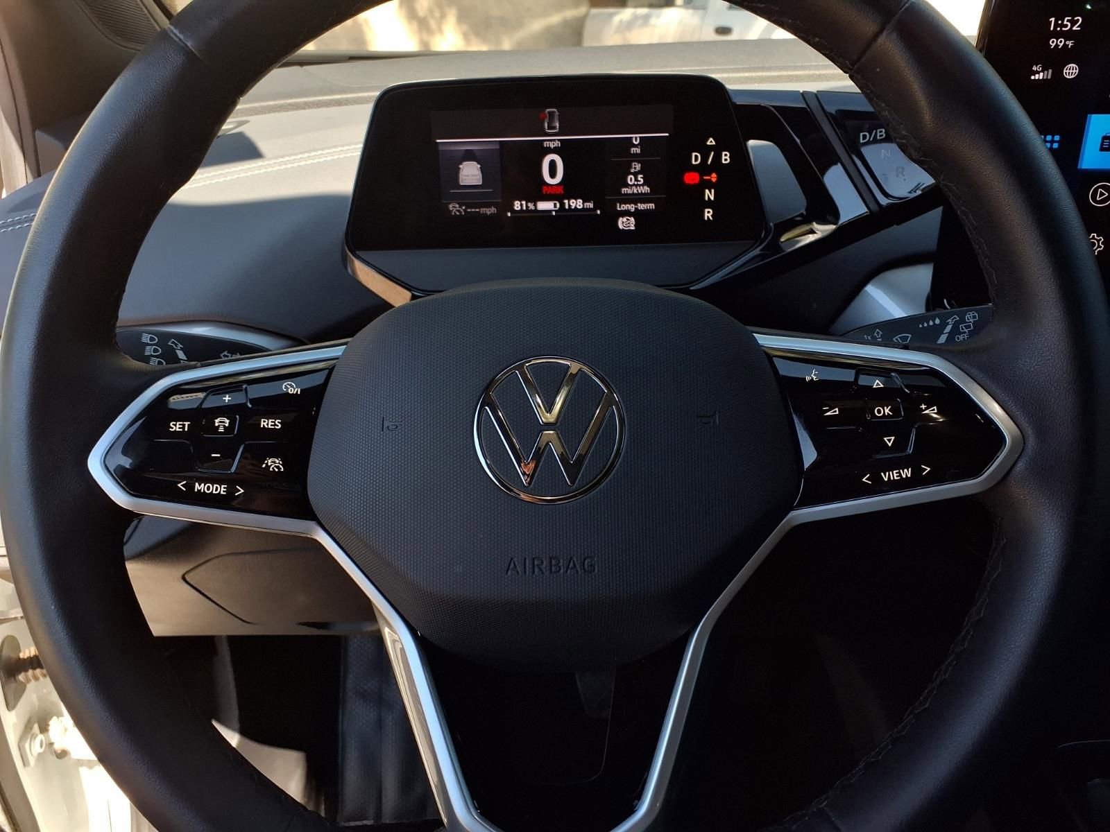 Used 2023 Volkswagen ID.4 Pro S image 11