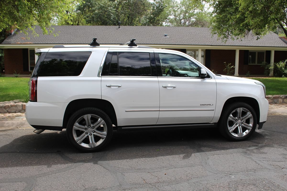 Used 2017 GMC Yukon Denali w/ Open Road Package AWD/4WD image 47