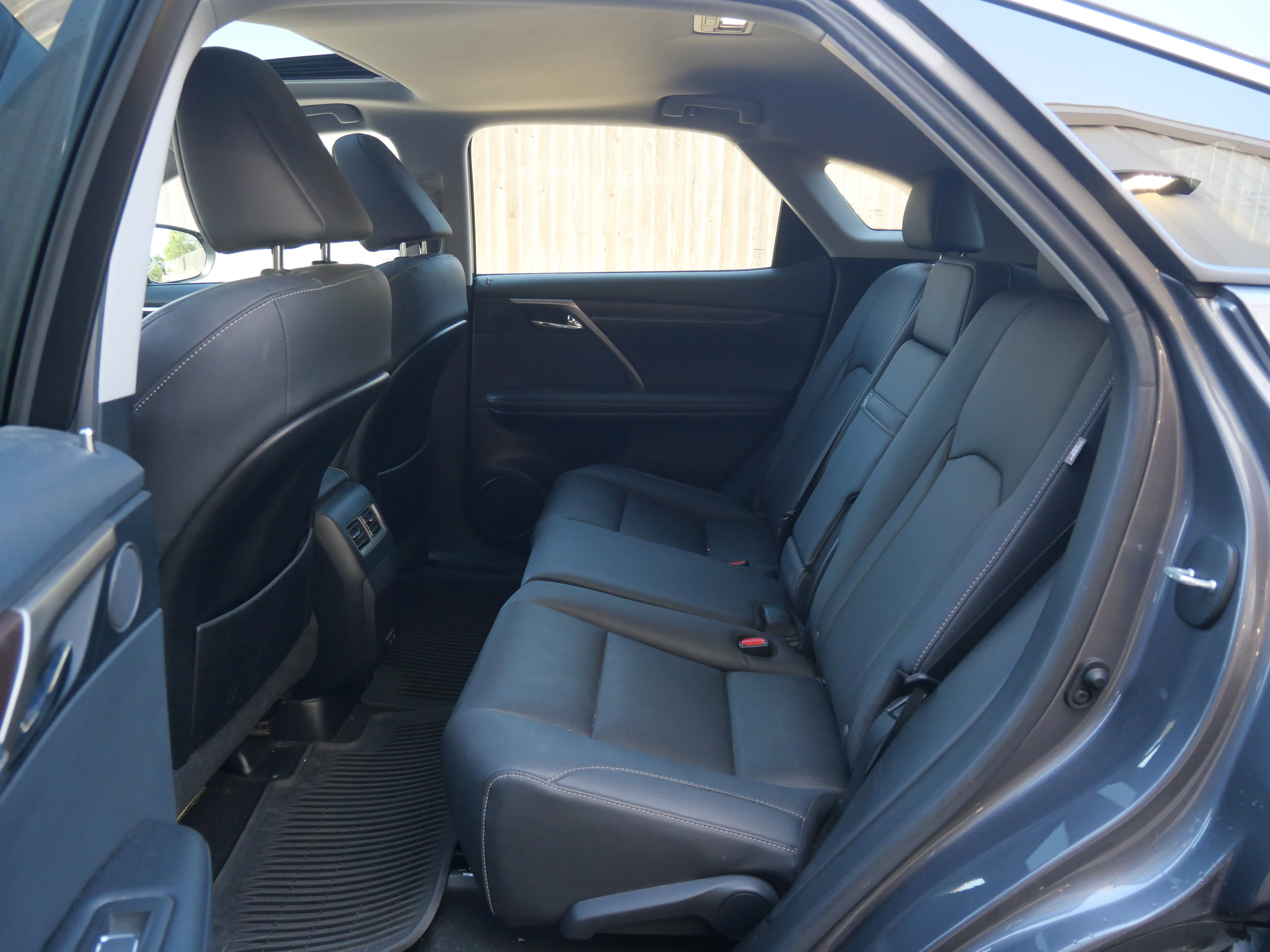 Certified 2022 Lexus RX 350 FWD w/ Premium Package image 9