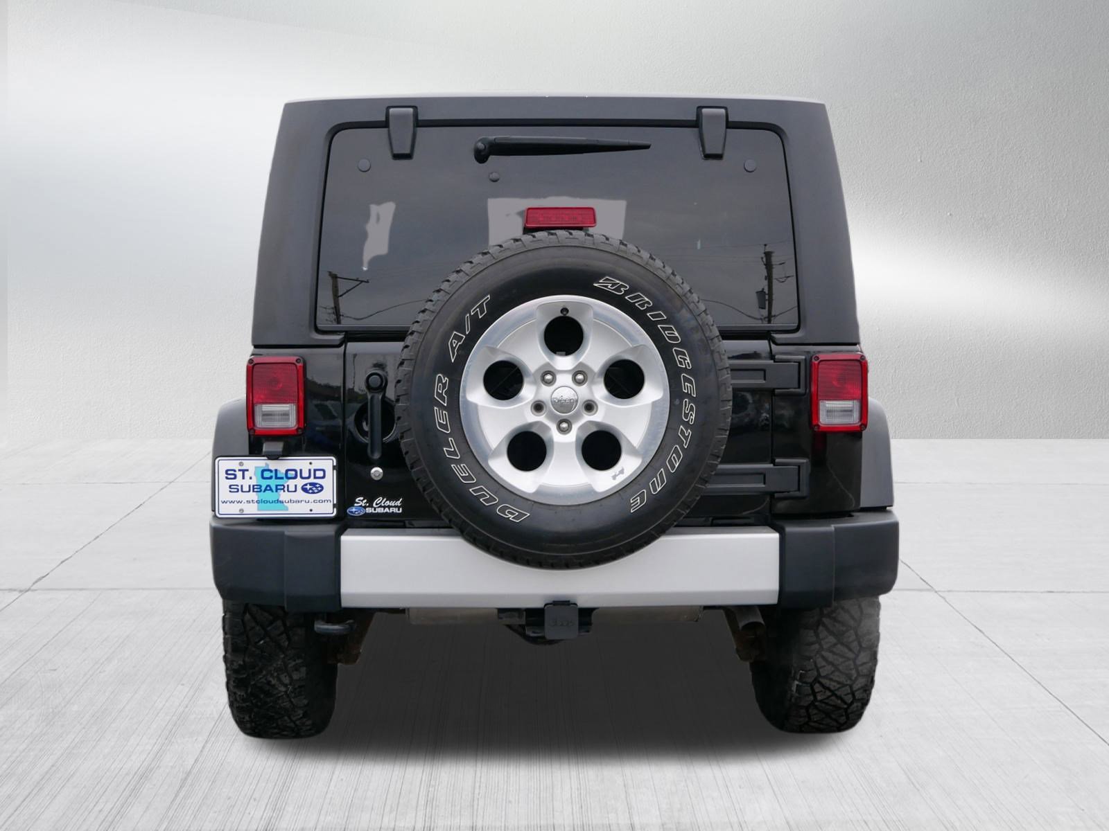 Used 2014 Jeep Wrangler Sahara w/ Dual Top Group image 6