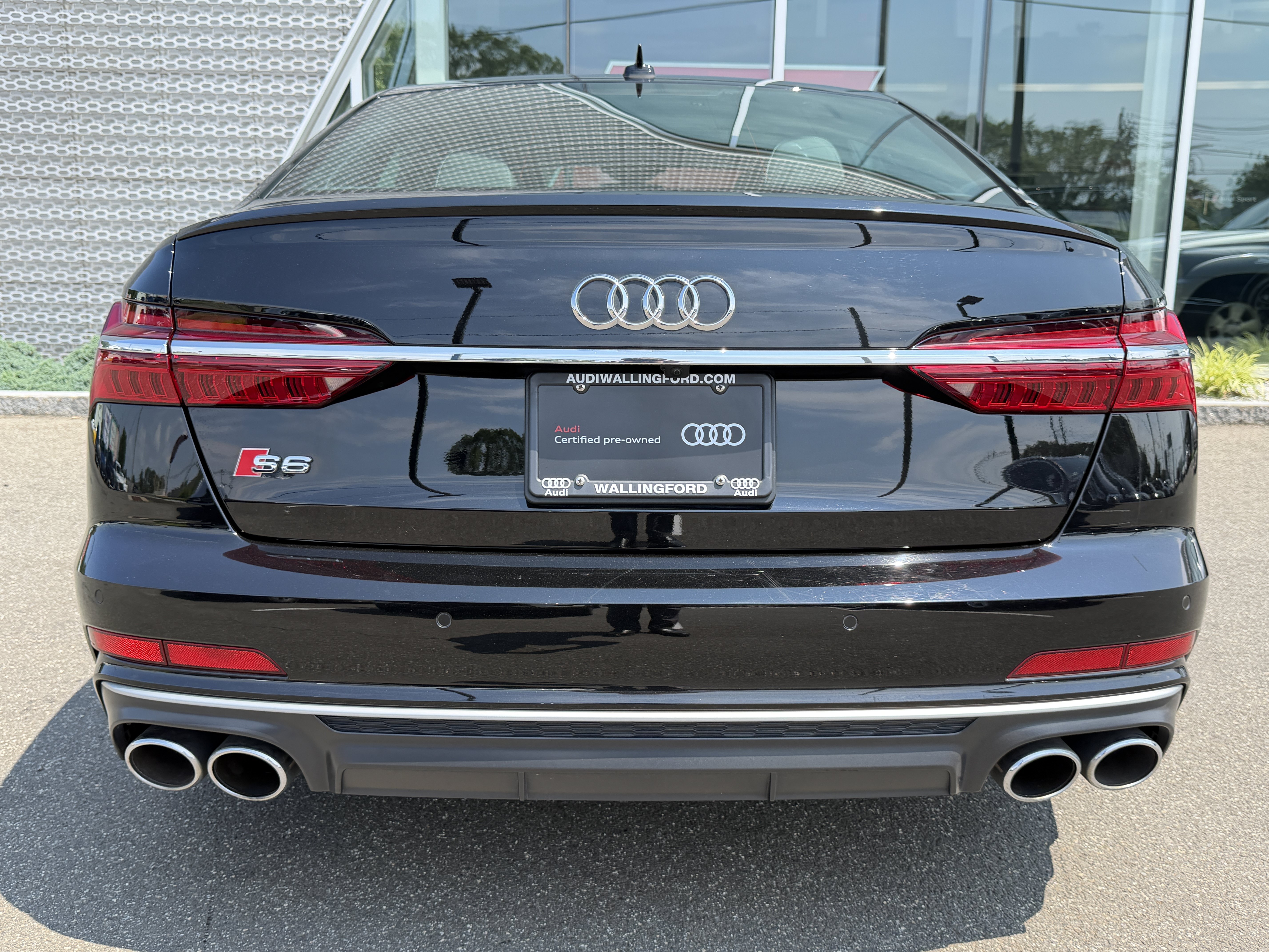 Certified 2024 Audi S6 Premium Plus w/ Premium Plus Package AWD/4WD image 7