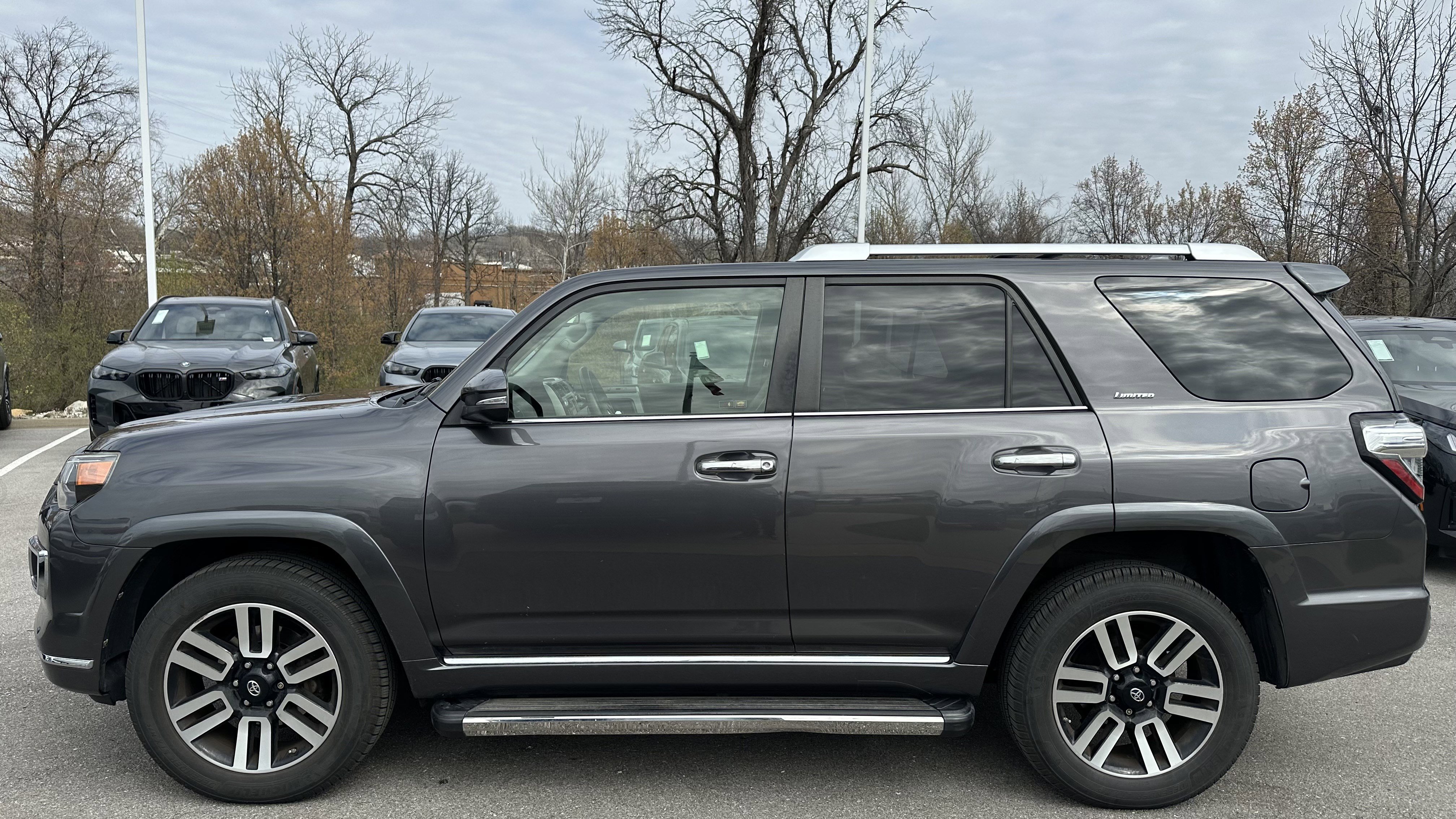 Used 2015 Toyota 4Runner Limited image 7