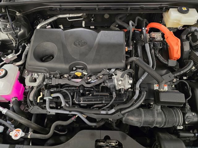 Used 2023 Toyota Crown Limited w/ Advanced Technology Package image 13