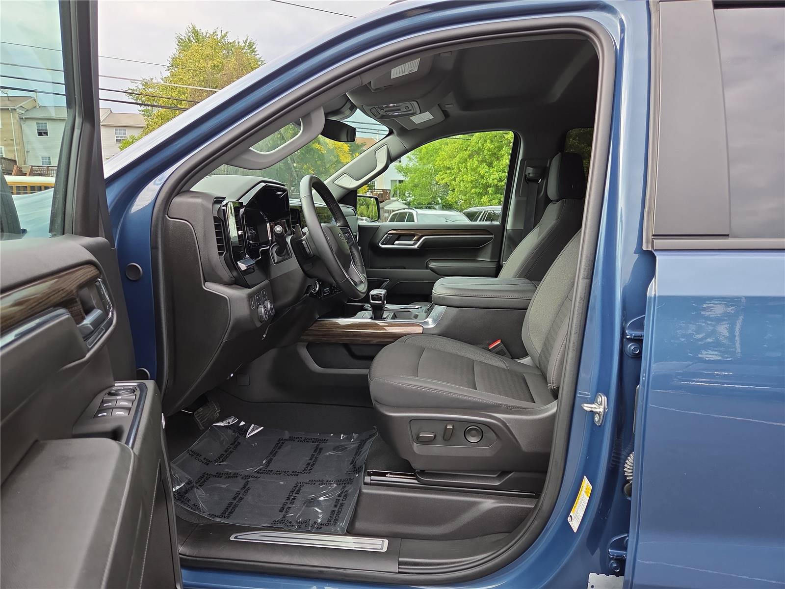Used 2024 Chevrolet Silverado 1500 RST w/ All Star Edition Plus AWD/4WD image 12