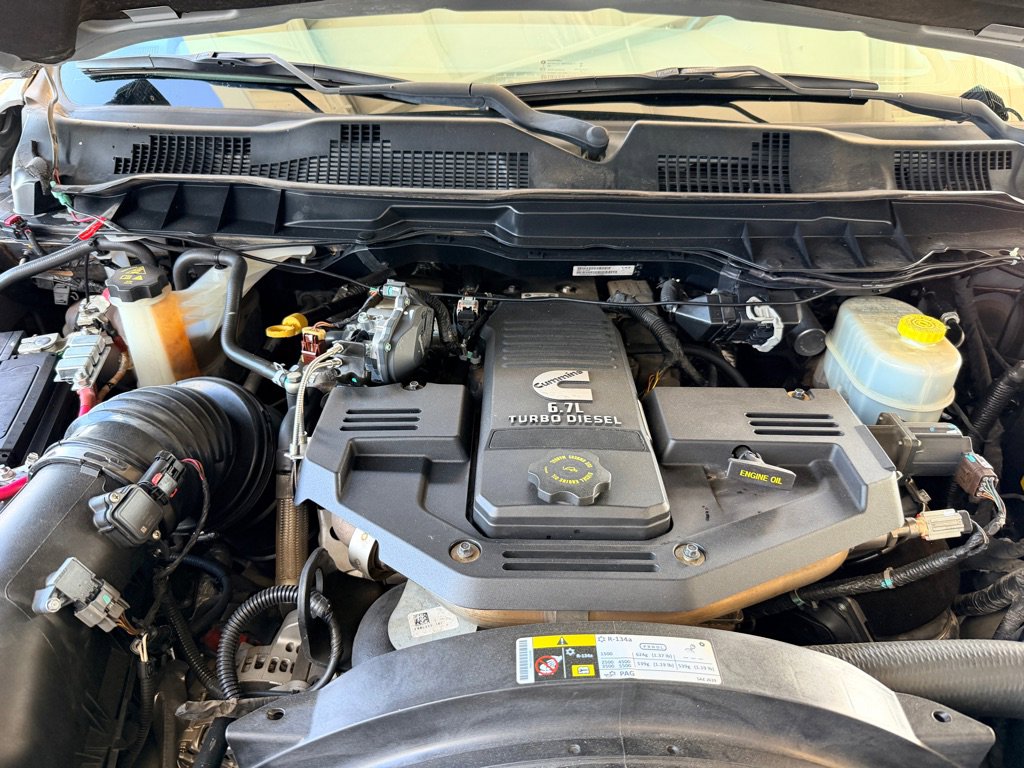 Used 2017 RAM 2500 Tradesman w/ Chrome Appearance Group image 23