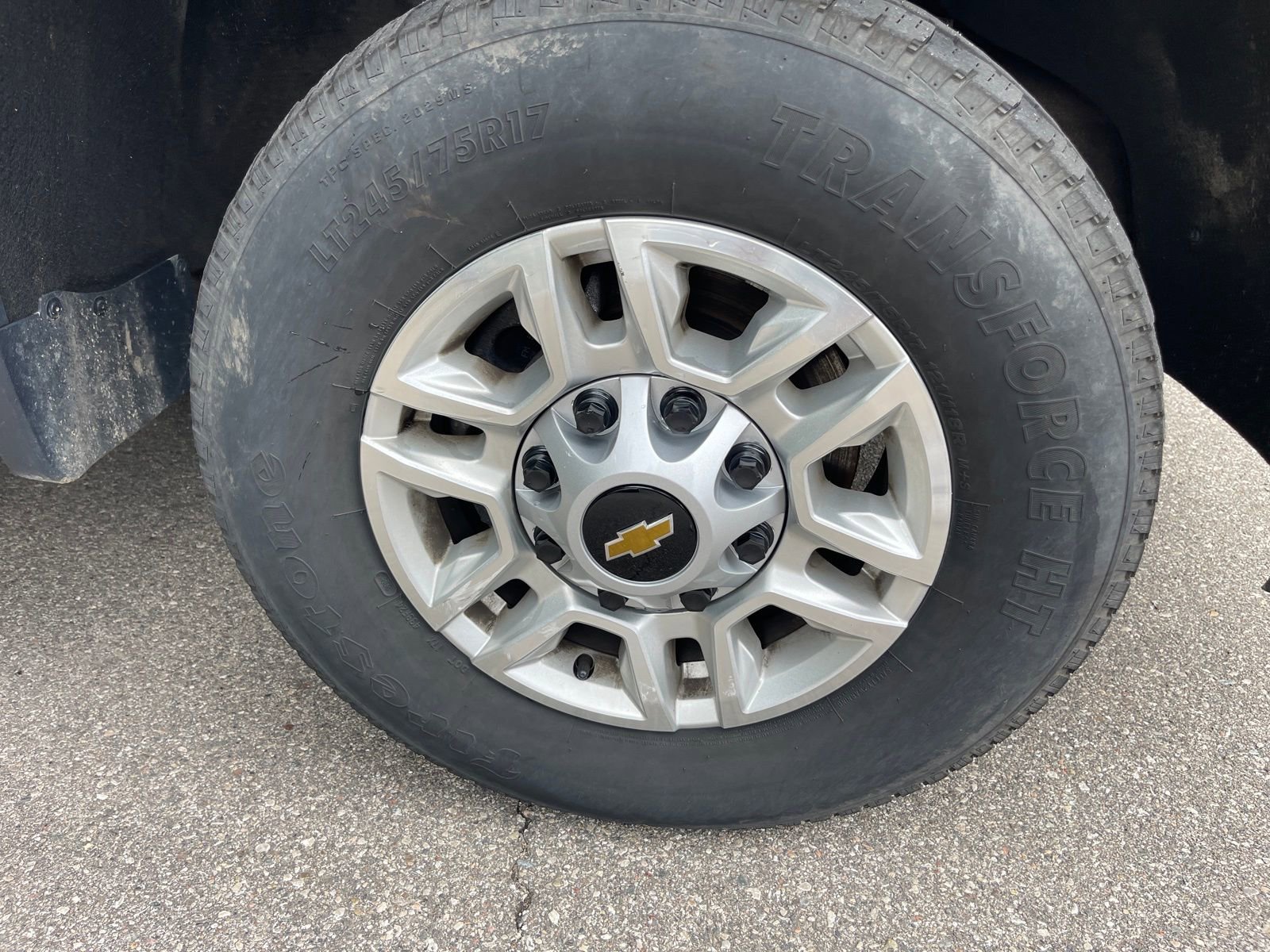 Used 2024 Chevrolet Silverado 2500 LT image 19