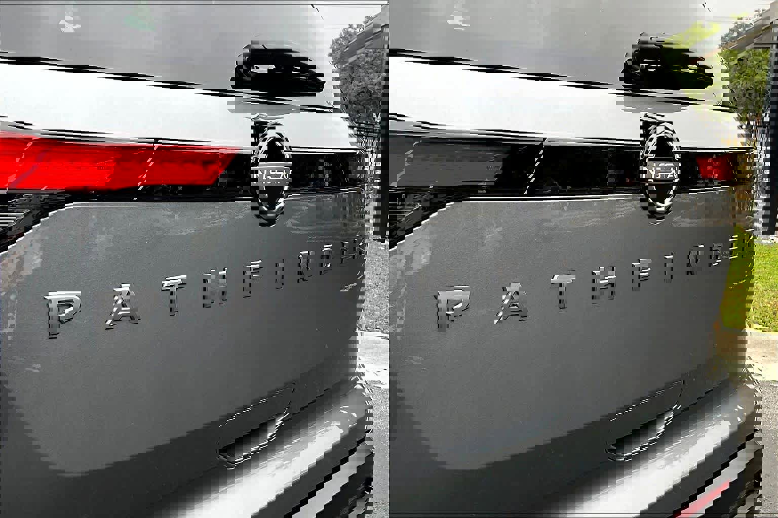 New 2026 Nissan Pathfinder SV image 15