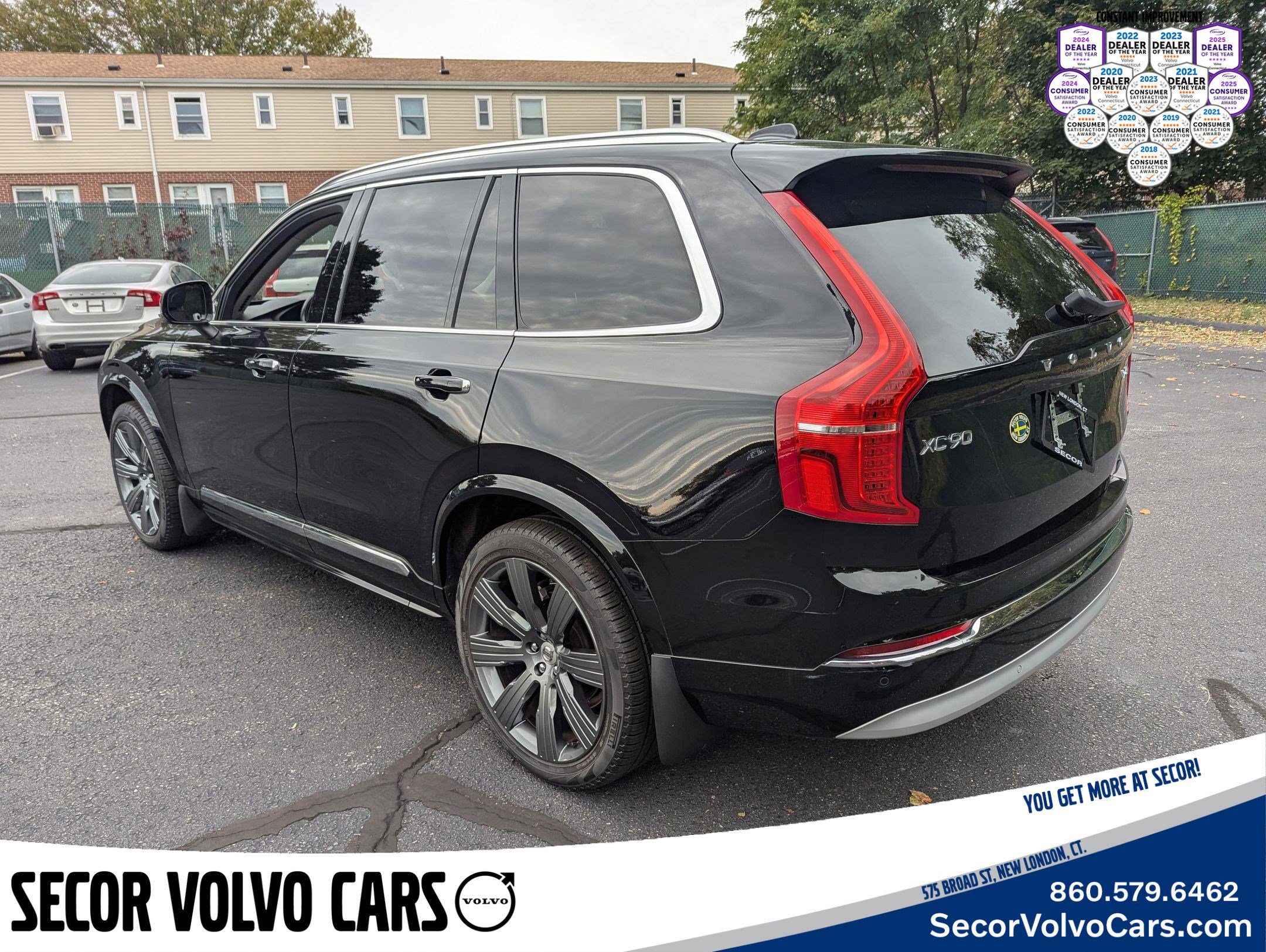 Certified 2022 Volvo XC90 T6 Inscription w/ Climate Package image 5
