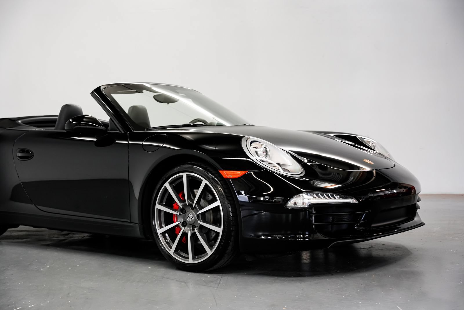Used 2014 Porsche 911 Carrera S RWD image 33