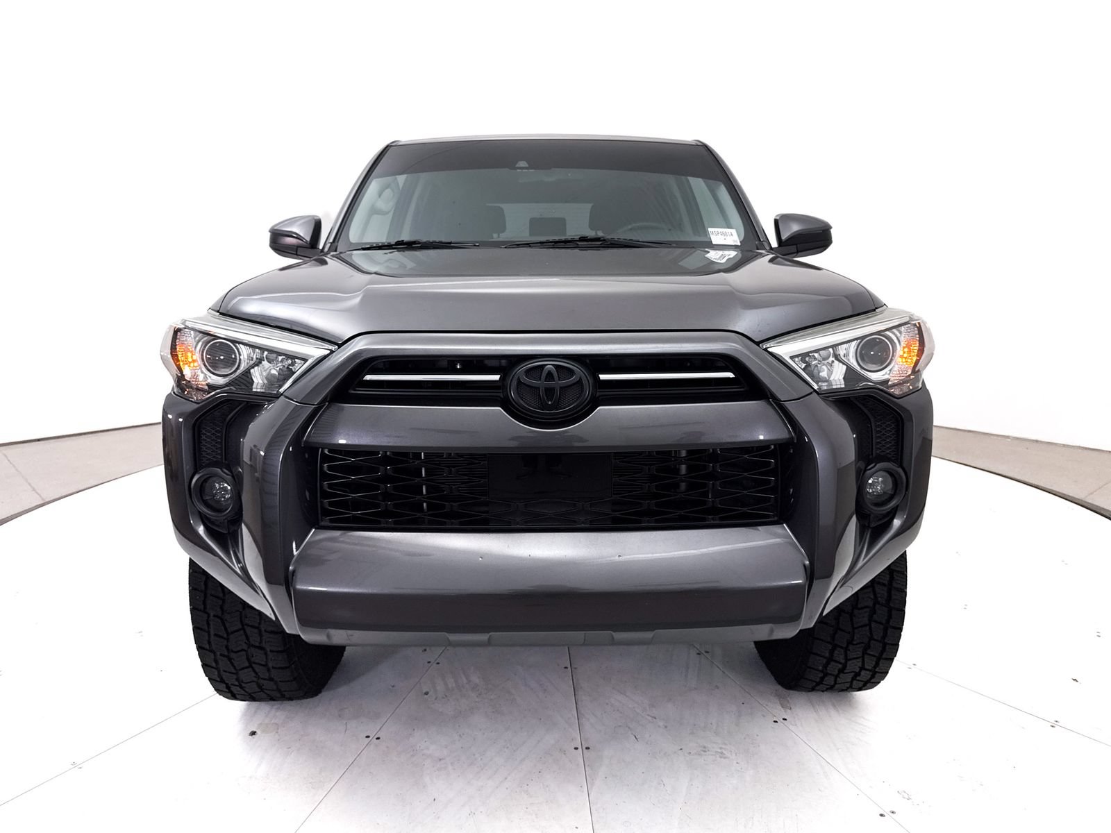 Used 2020 Toyota 4Runner SR5 AWD/4WD image 11