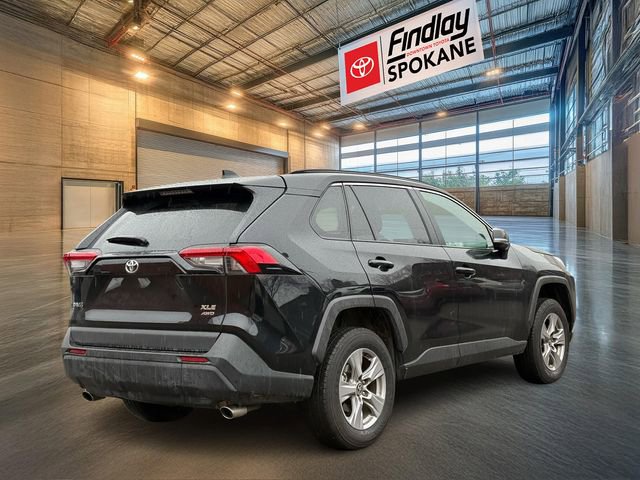 Used 2025 Toyota RAV4 XLE image 4