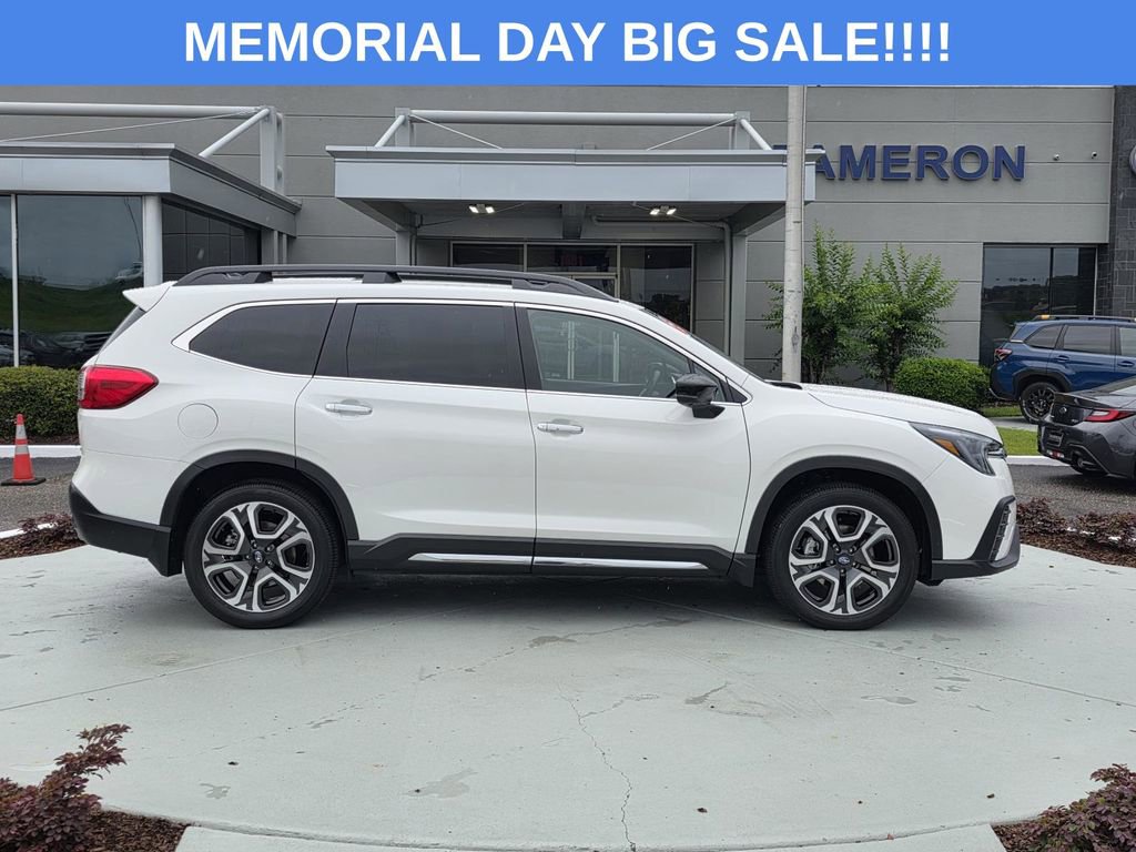 Used 2025 Subaru Ascent Touring w/ Popular Package #1 AWD/4WD image 44