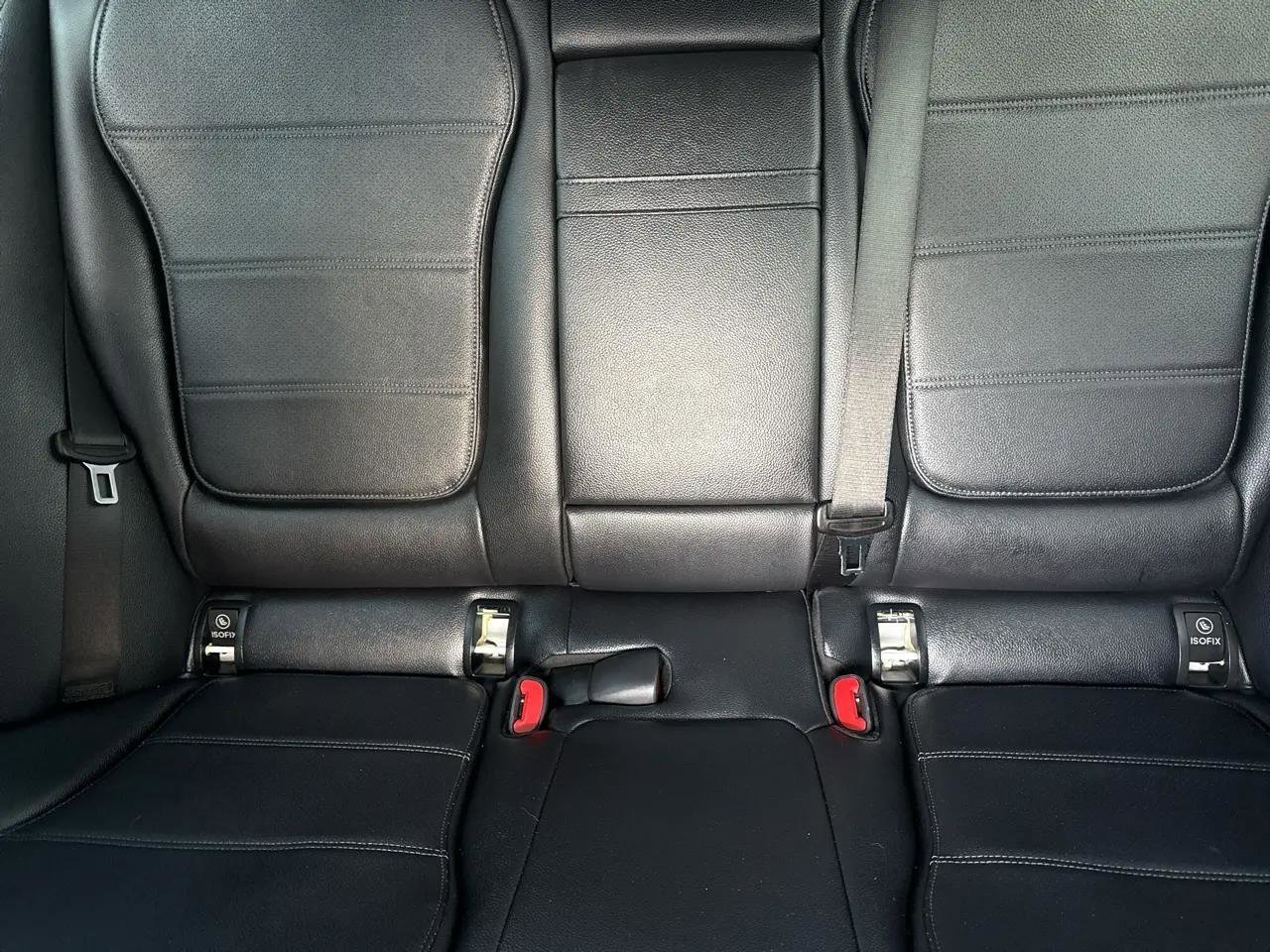 Used 2023 Mercedes-Benz C 300 4MATIC Sedan image 52