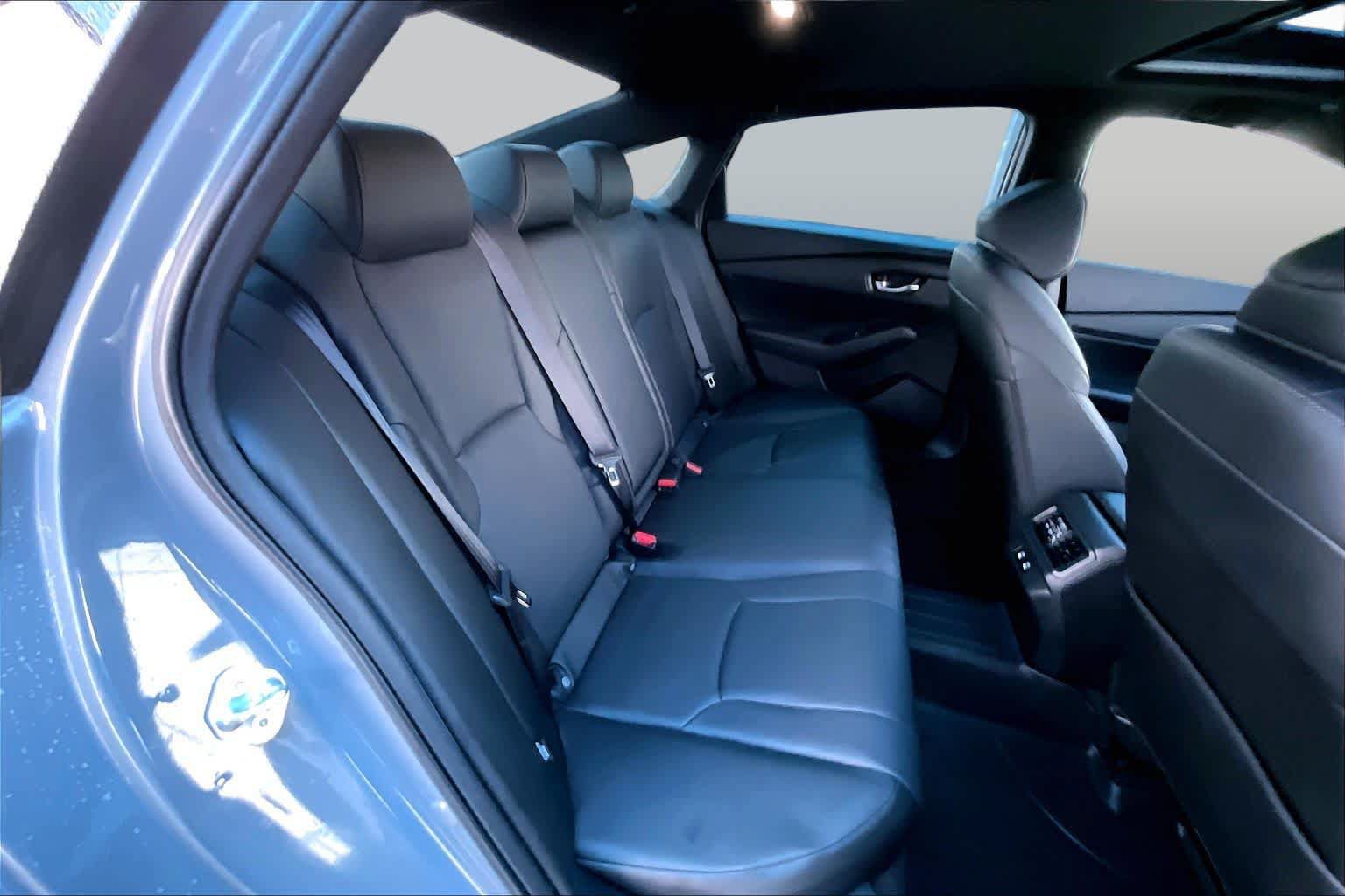 Used 2025 Honda Accord Sport image 18