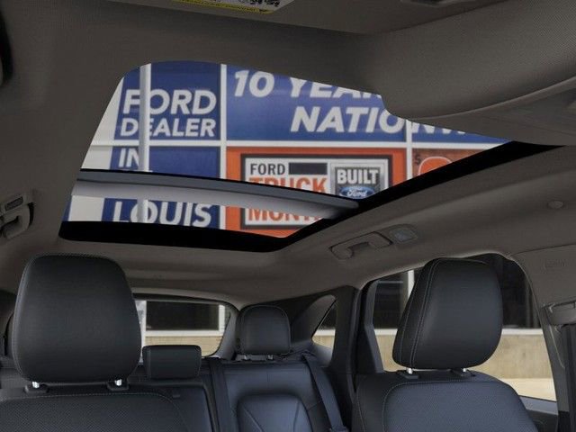 New 2026 Ford Escape SE w/ PHEV Premium Package FWD image 22