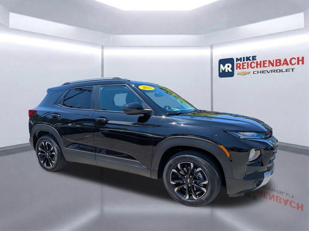 Used 2023 Chevrolet TrailBlazer LT FWD video 2