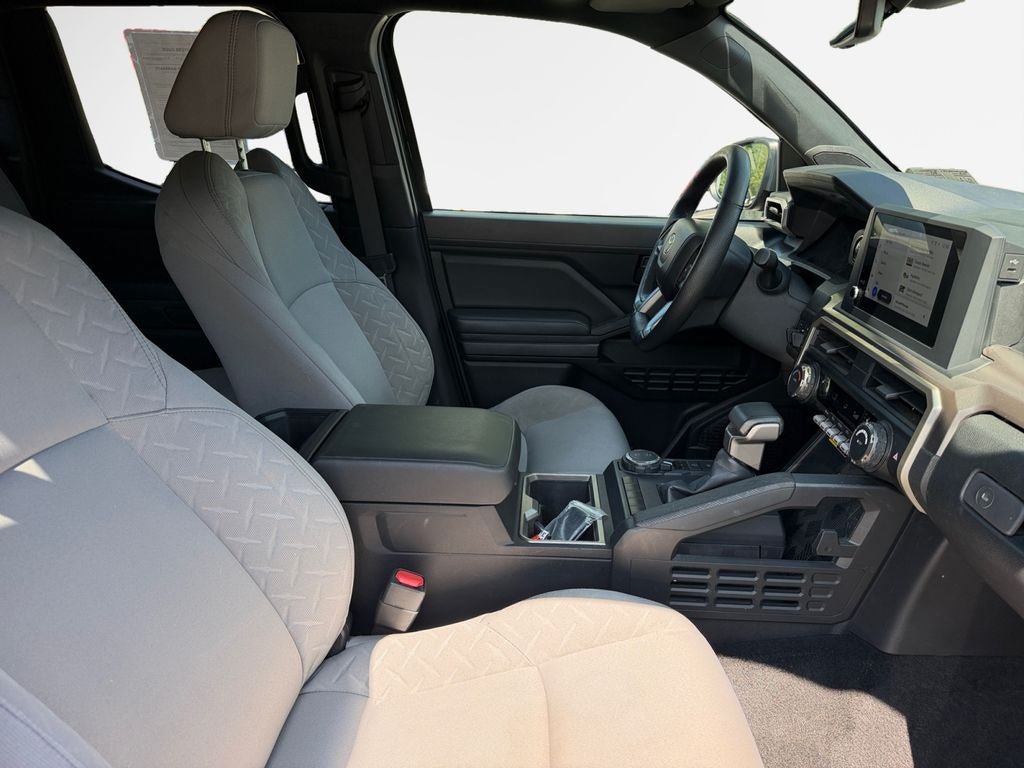 Certified 2024 Toyota Tacoma SR5 AWD/4WD image 27