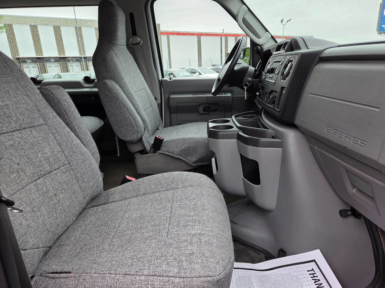 Used 2012 Ford E-350 and Econoline 350 XLT RWD image 22