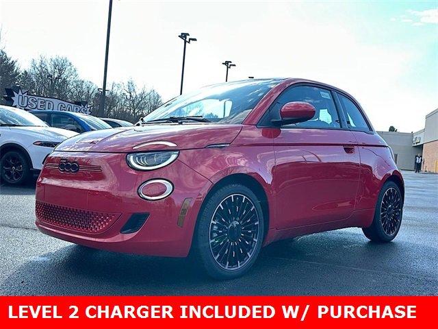 New 2024 FIAT 500 e (RED) image 2