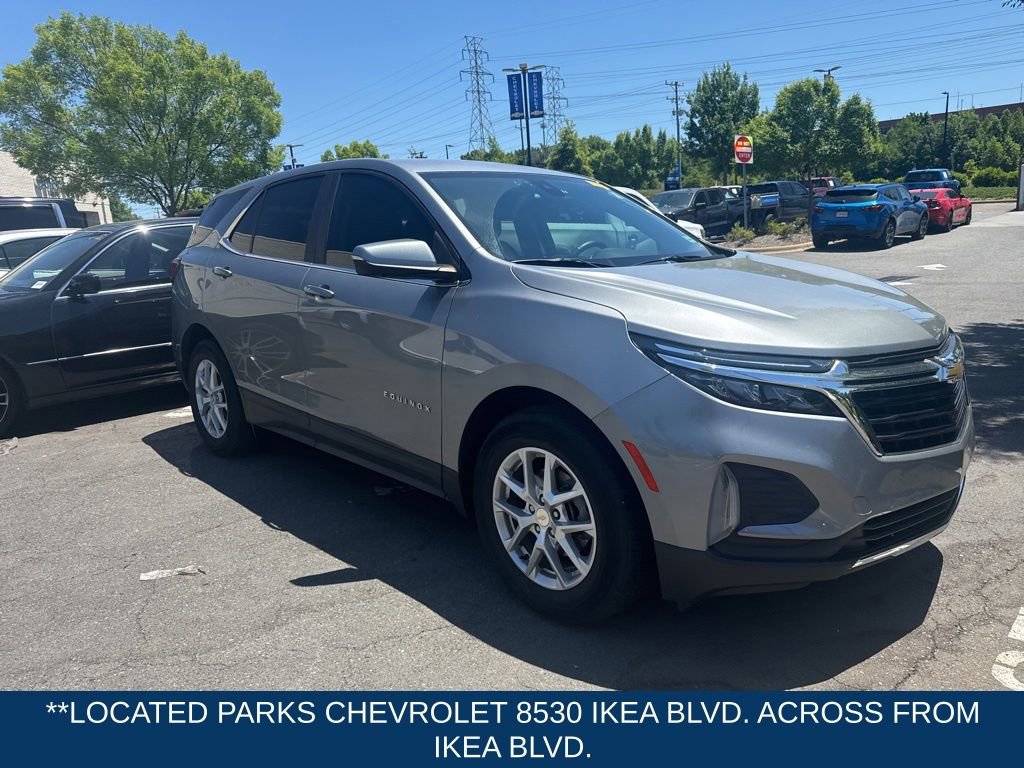 Used 2023 Chevrolet Equinox LT FWD image 2