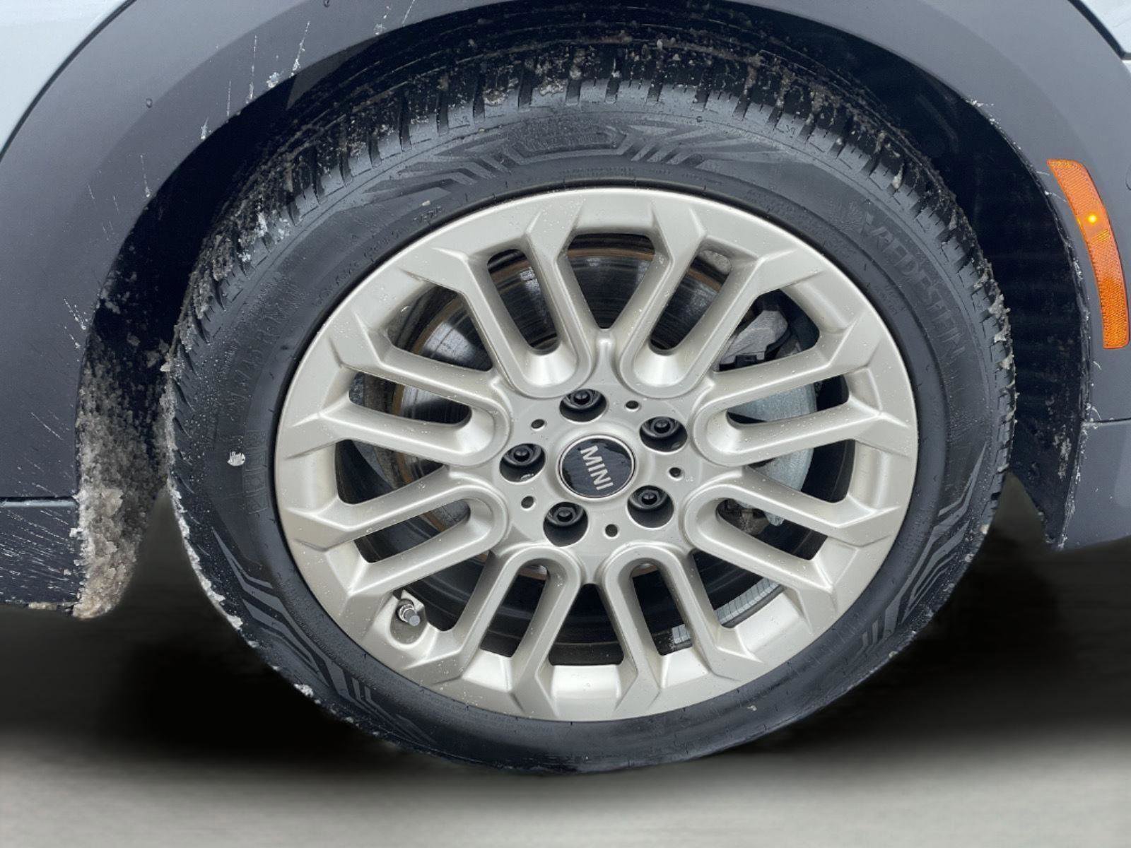 Used 2025 MINI Cooper S image 11