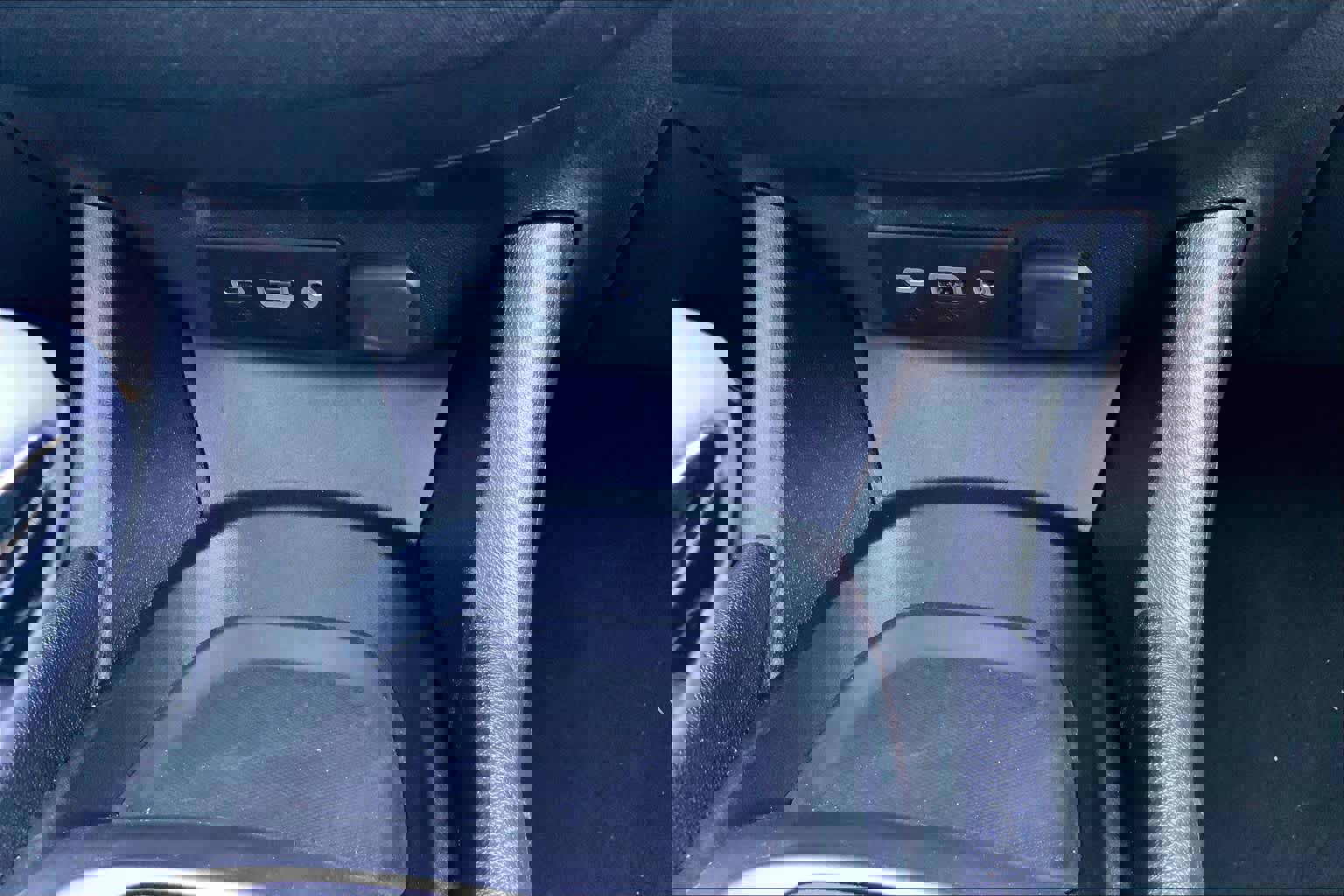 Certified 2025 Chevrolet Malibu LS image 34