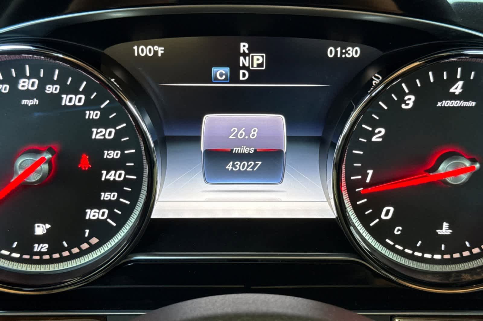 Used 2017 Mercedes-Benz E 300 image 23