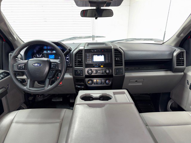 Used 2022 Ford F550 XL Crew Cab 203 4WD w/ Power Equipment Group image 14