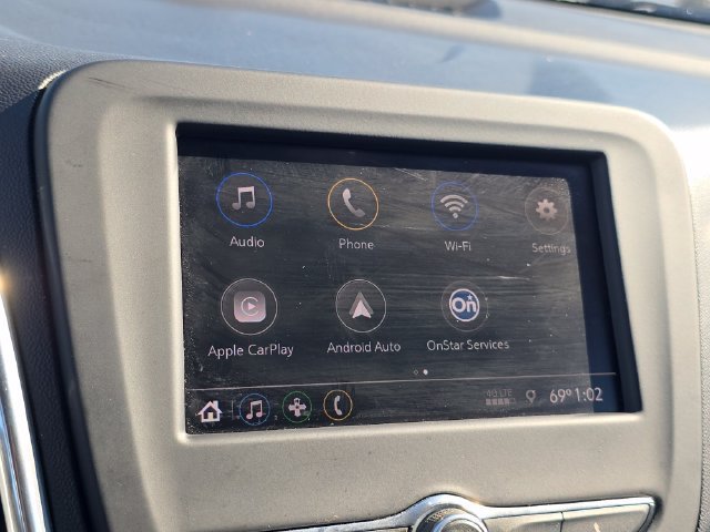 Used 2020 Chevrolet Equinox LT w/ Driver Convenience Package FWD image 3