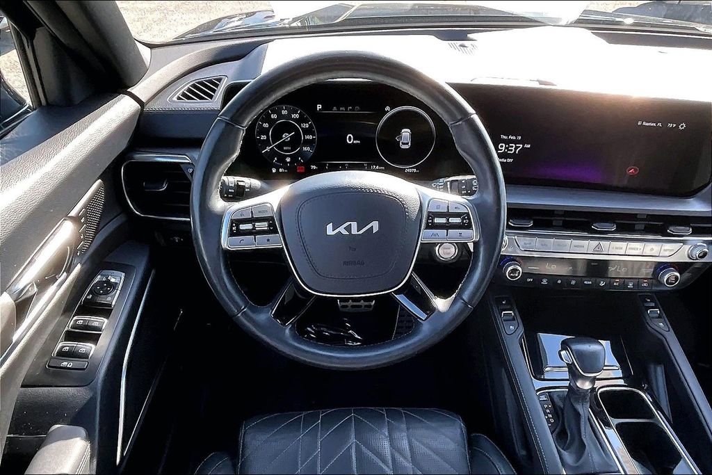 Used 2023 Kia Telluride SX X-Line image 19
